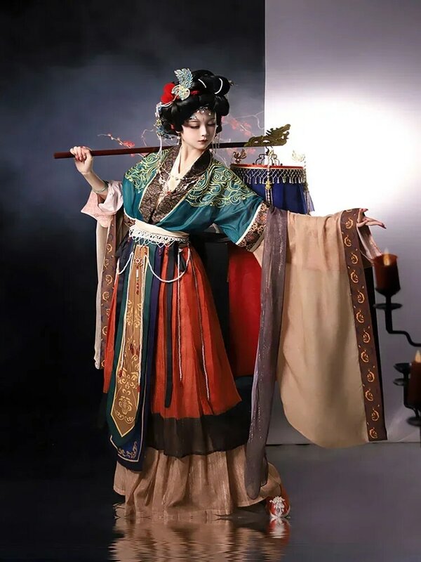 Vestido Hanfu chino Vintage para mujer, traje tradicional para carnaval y Halloween, bordado verde y rojo, verano 2023