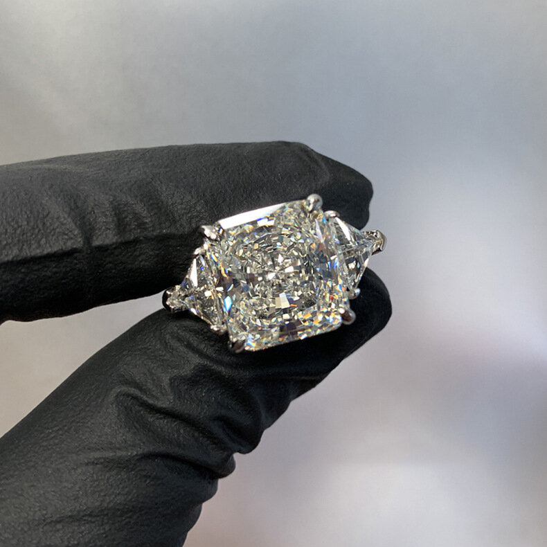 แหวนเงิน925อินเทรนด์เครื่องประดับพลอยเพทายสำหรับงานแต่งงานผู้หญิงขายส่งแหวน