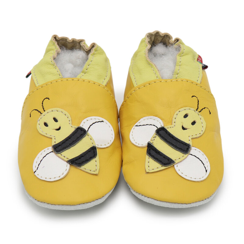 Caroozoo-男の子と女の子のための革の靴,柔らかい靴底のスリッパ,子供のためのベビーベッドの靴,新しいコレクション002