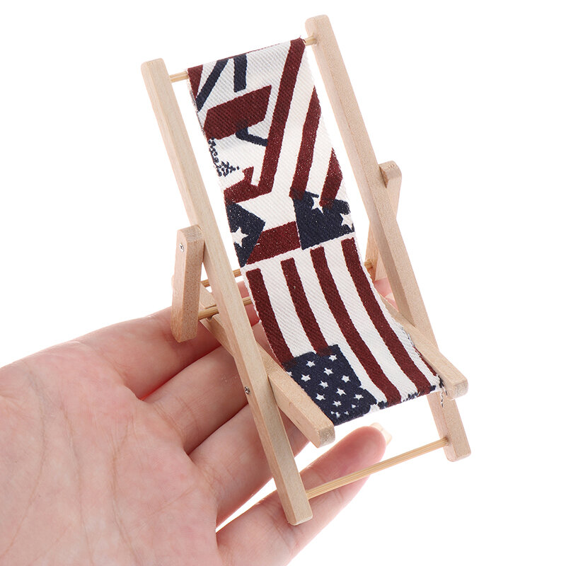 1 pz innovativo Mini accessori per la decorazione di mobili 1/12 casa delle bambole in miniatura sedia a sdraio da spiaggia modello giocattoli