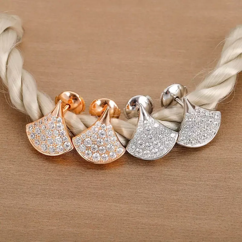 Boucles d'oreilles classiques en argent regardé S925 pour femmes, petite jupe, marque de mode douce, bijoux de fête de luxe