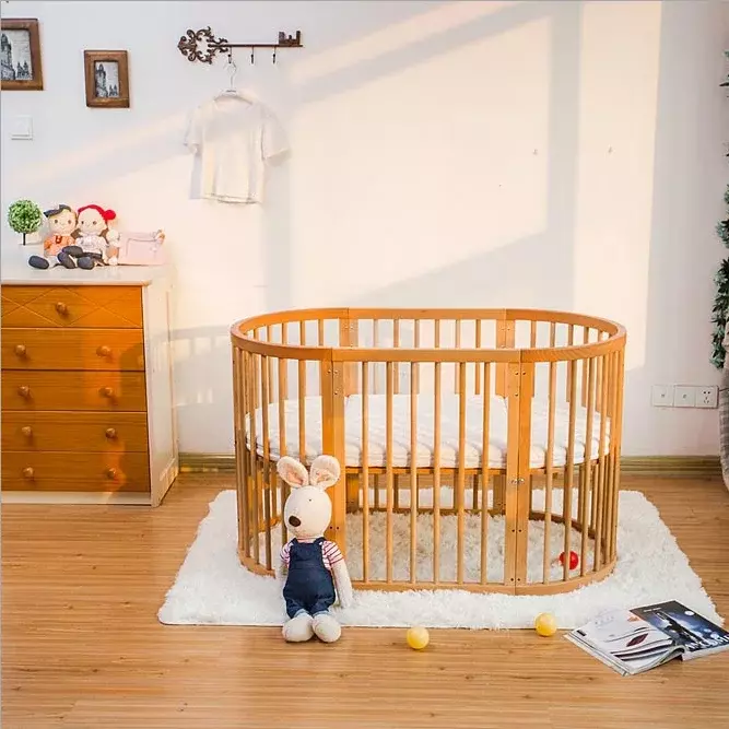 Cuna de madera sencilla para cama de bebé, compensa la diferencia, uso exclusivo