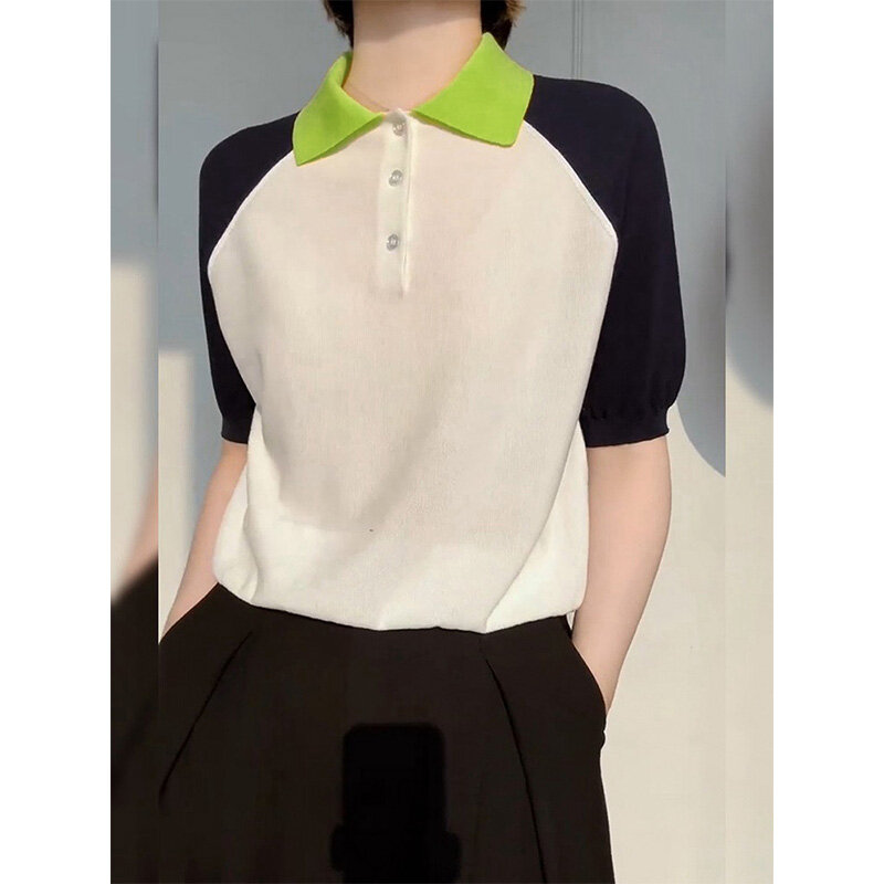 Camiseta feminina de malha slim fit polo pescoço, contraste bonito, coreano, novo, 2023