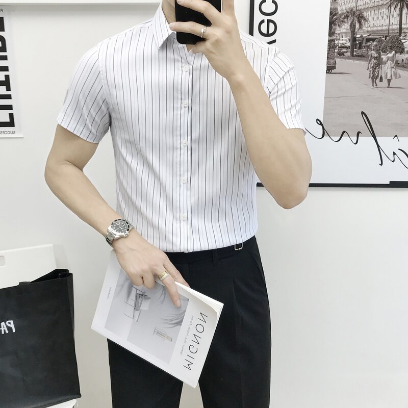 2022 여름 남성 새로운 짧은 소매 줄무늬 셔츠 남성 의류 슬림 맞는 비즈니스 캐주얼 셔츠 남성 정장 착용 블라우스 G216