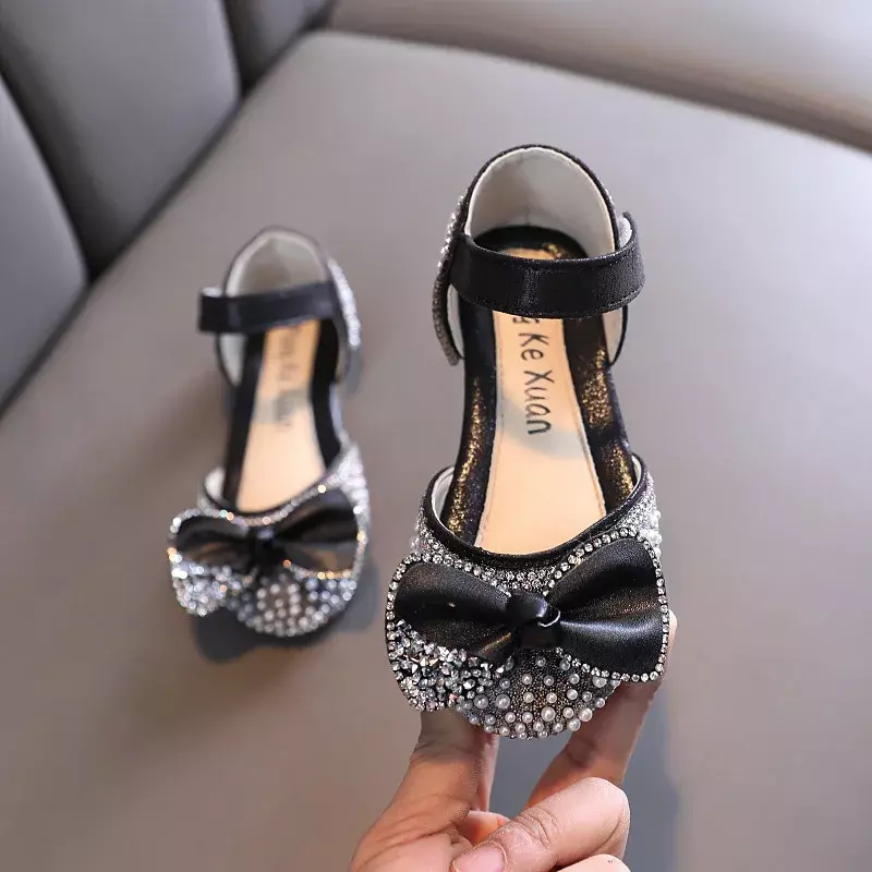 2024 Children's Sequin Butterfly Sandals Girls Pearls Princess Sandals Wedding Party Dance Kids Rhinestone Single Shoes