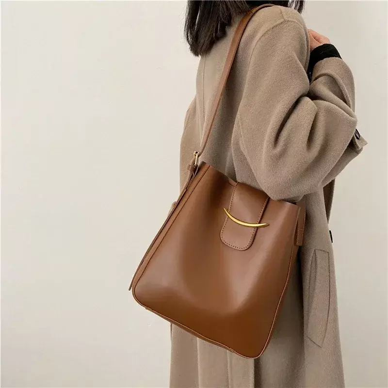 2Pcs Large Capacity Bag Women's Spring Korean Version Simple Retro Fashionable Western-style One Shoulder Crossbody Bucket Bag