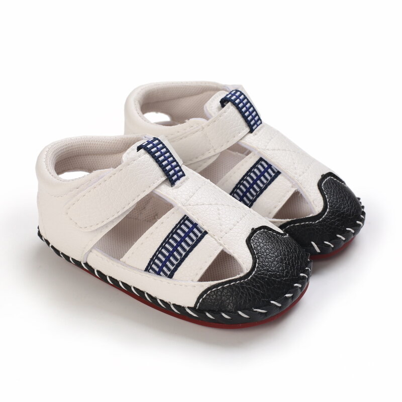 Sandal bayi musim panas sepatu berjalan luar ruangan anti selip bersol karet sepatu berjalan ringan untuk bayi berusia 0-18 bulan