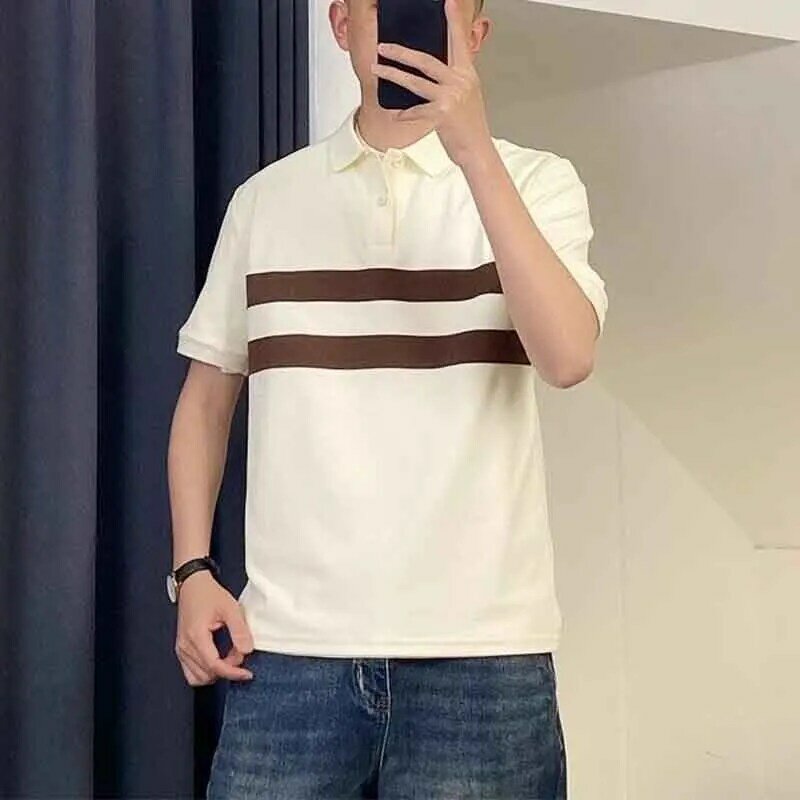 Polo da uomo estiva abbinata ai colori t-shirt da uomo coreana Versatile moda Casual risvolto di base maniche corte allentate top