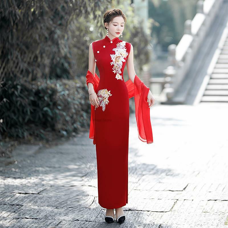 Abito Cheongsam migliorato cinese ricamo floreale Retro Qipao elegante abito da sera Vestido orientale Sexy Qipao T1
