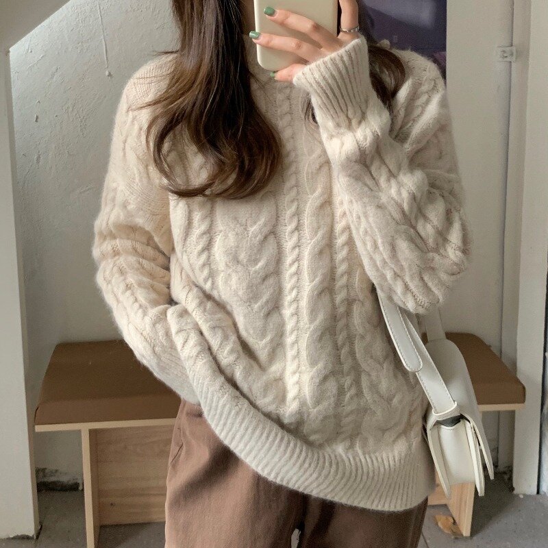 GUUZYUVIZ Red Fried Dough Twists Pullover Sweater Women's Autumn and Winter Loose Popular Thickened Outwear Knitted Top