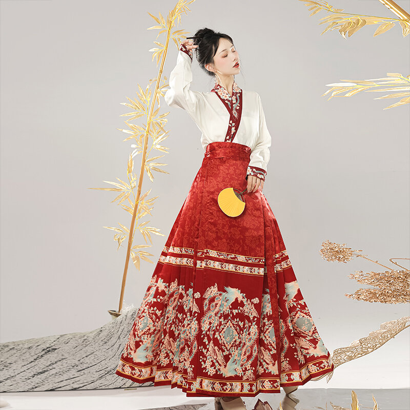 Hanfu de style chinois amélioré pour les femmes, robe Hanfu rouge de la dynastie Ming, vêtements Cosplay améliorés financièrement, jupe Horce Face, nouveau