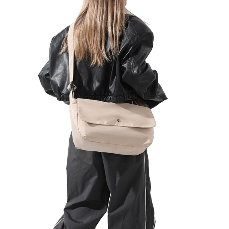 2023 حقيبة كتف جديدة للطلاب سعة كبيرة حقيبة ساعي الموضة حقيبة كتب مدرسية