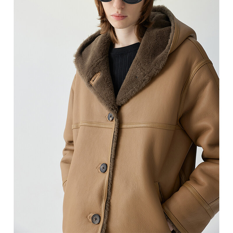 女性のための豪華なシープスキンフード付きコート,本物の毛皮,厚く,暖かい,自然,ラマウール,ハイエンド,冬,新しい,2022