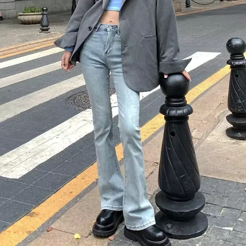 Koreanische klassische würzige Mädchen Stil Retro Slim Fit Sommer ausgestellte Jeans Frauen blau gerade schlanke Körper hohe Taille Vintage lange Beine