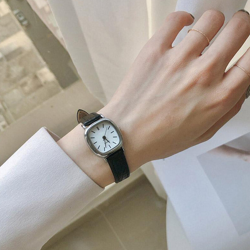High-End Men 'S นาฬิกานาฬิกาควอตซ์สีฟ้านาฬิกา Unisex คู่สีขาวฉากขายส่ง