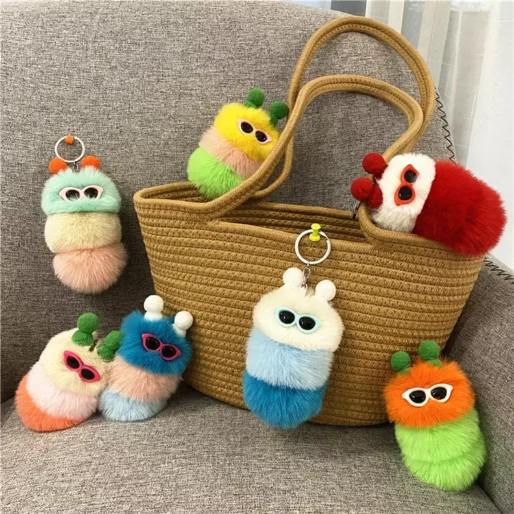 Cute Cartoon Caterpillar Plush Doll Keychain, pingente criativo saco, presente do carro Keychain, novo