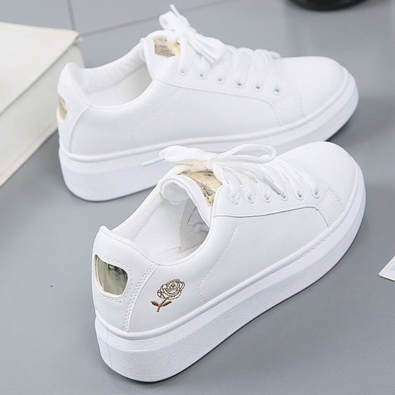 Little White Shoes for Women Thick Soled Casual Student Board Shoes Casual Sports Shoes for Men With Comfortable couple zapatos