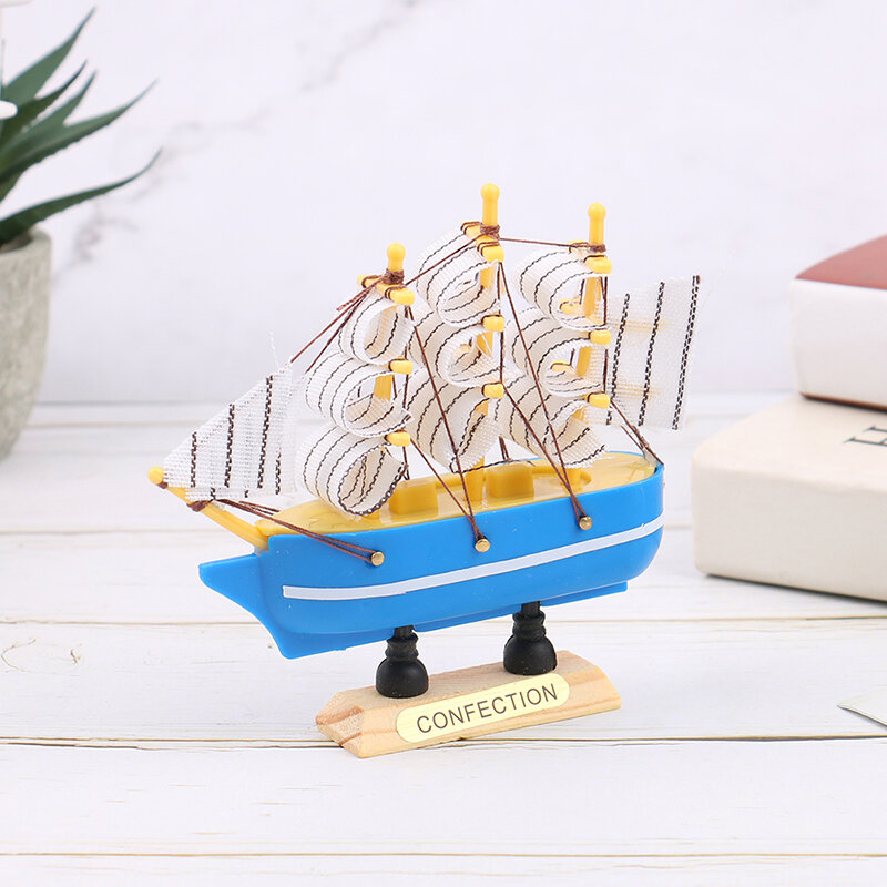 Miniature Model Mini Pirate Ship Sea Yacht Ocean Boat Decor Retro Triangular Sailboat