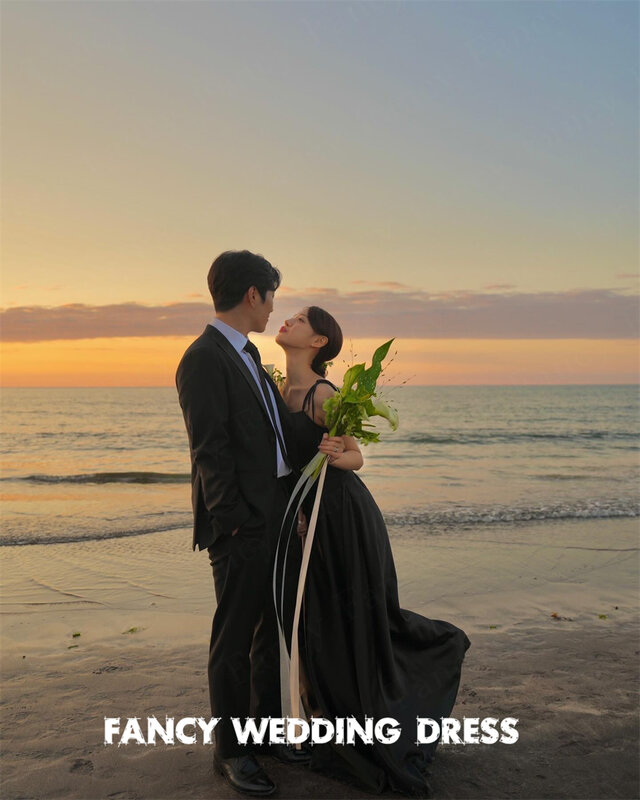Fancy Elegant Black Korea Wedding Dress Beach Photography Sleeveless Floor Length Satin Prom Gown Spaghetti Straps 웨딩드레스