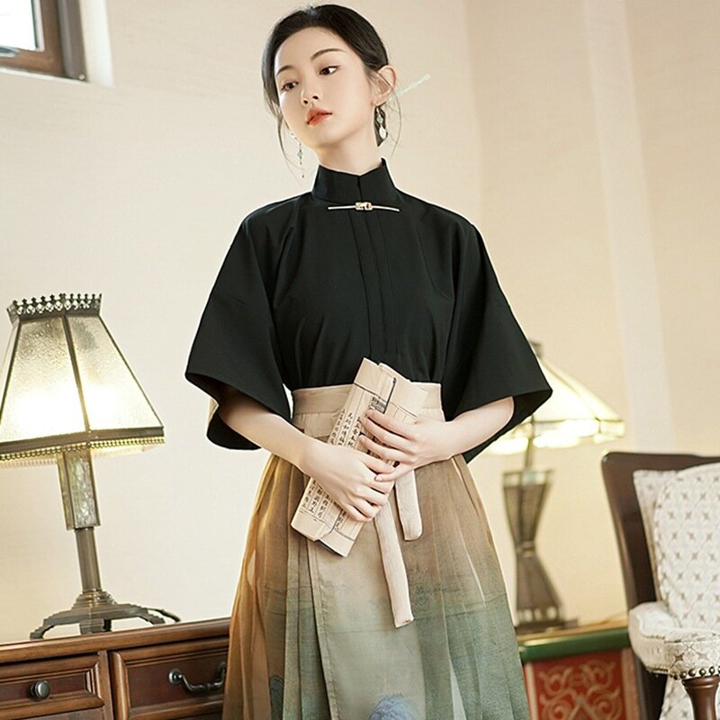 Hanfu pakaian tradisional timur rok wajah kuda motif elegan klasik atasan hitam kostum Cosplay gaya Cina Set berlipat