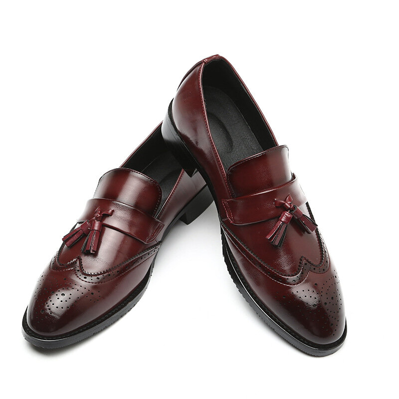 Sepatu kulit oxford untuk pria, sepatu Formal rumbai kasual gaya Inggris untuk pesta, sepatu pernikahan mewah musim gugur