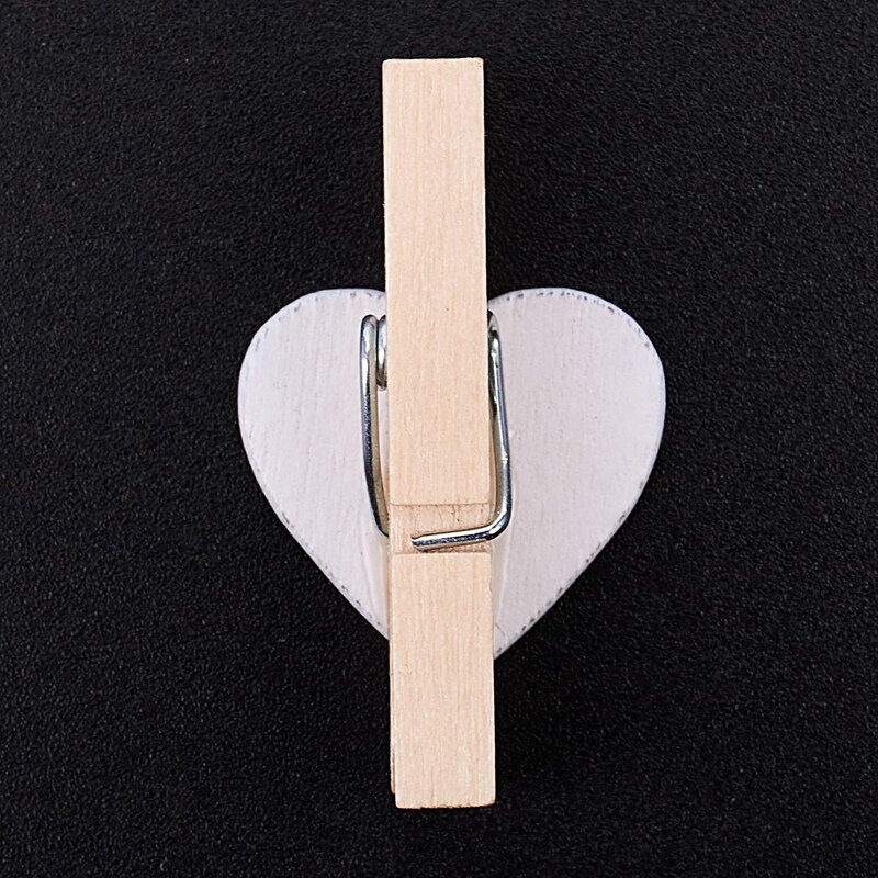 2x kleine Mini-Wäsche klammern aus Holz/dekorative Heringe mit Herzen, weiß