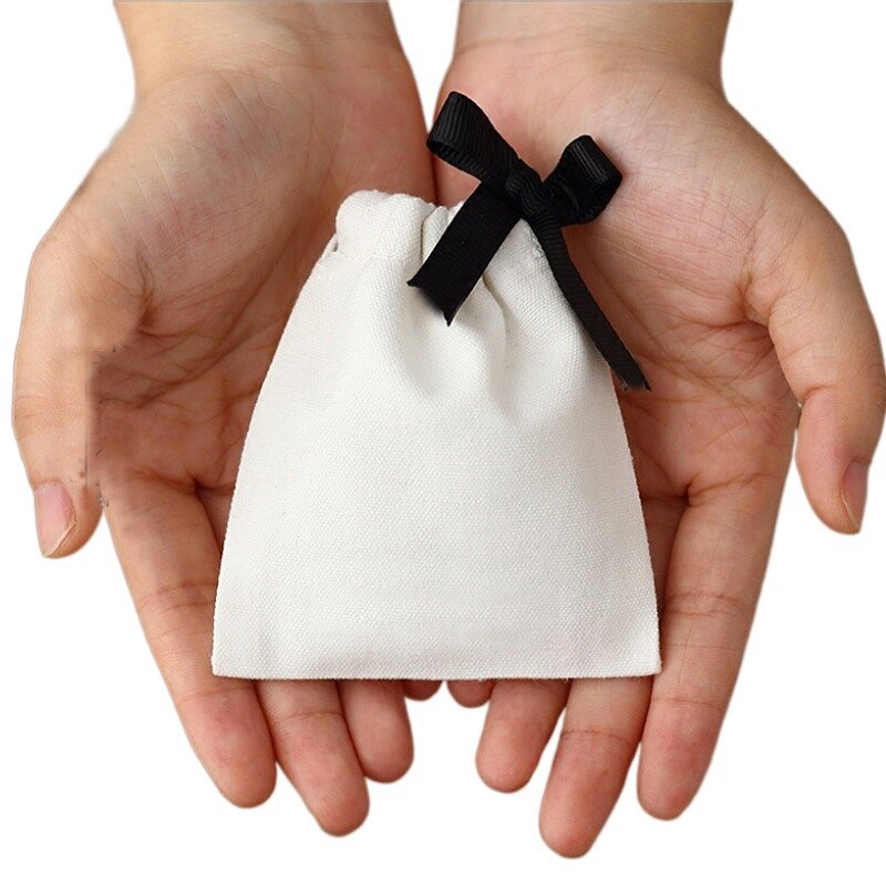 ถุงของขวัญผ้าฝ้ายสีขาวขนาดเล็ก8x10ซม. (3 "x 4") 9x12ซม. 10x15ซม. 13x17ซม. ถุงผูกเชือกผ้าใบมัสลินกระเป๋าเครื่องประดับซอง