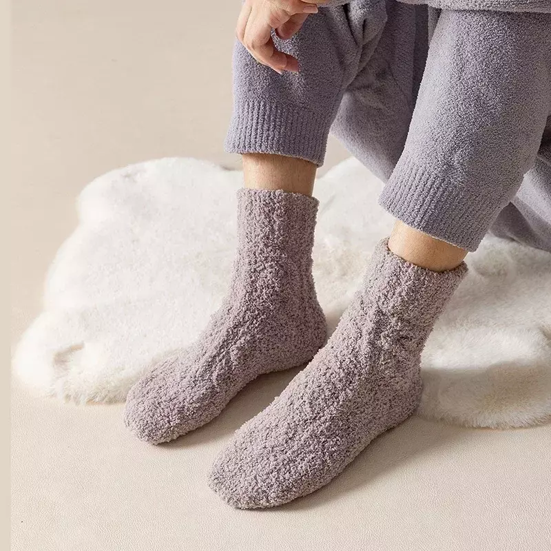 Calcetines cálidos de terciopelo para hombre y niña, medias gruesas de lana de Coral, mullidas, tubo medio para dormir, 1 o 2 pares