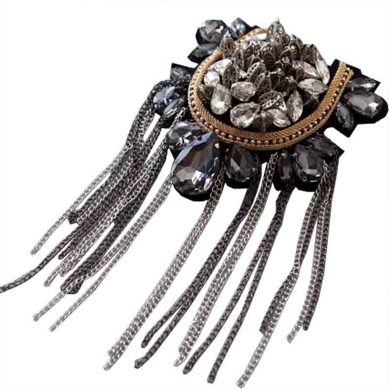 Akcesoria odzieżowe stylu vintage Metalowe naramienniki frędzlami Ozdoba na ramionach garnituru