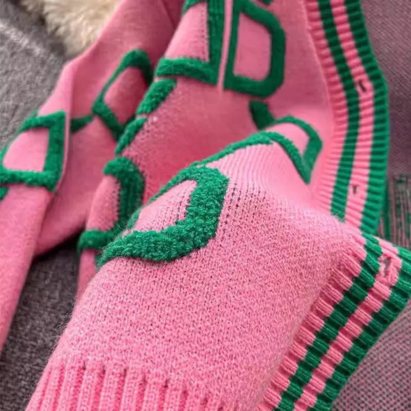 Autunno inverno donna Cardigan maglione lavorato a maglia giacca ricamo caldo moda Cardigan lavorato a maglia cappotto signora maglioni larghi 2022