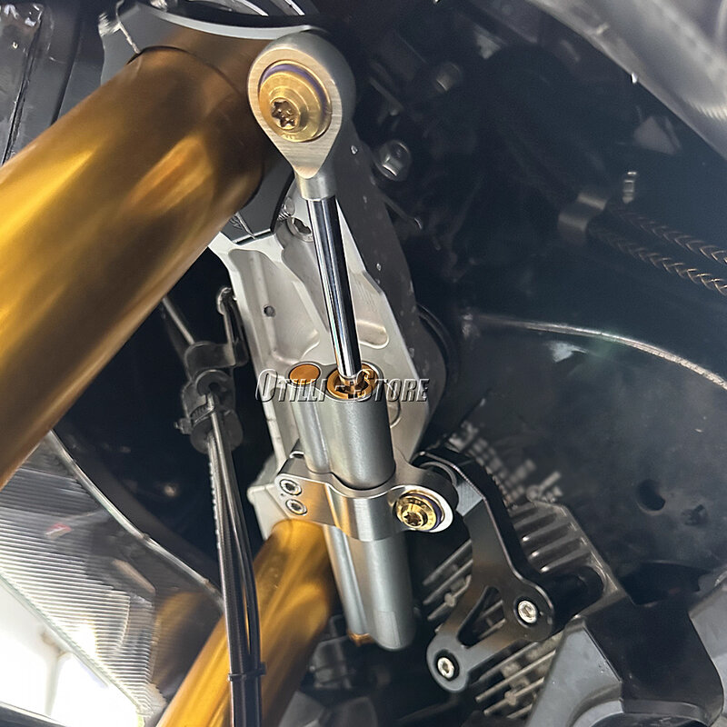 Amortiguador de dirección ajustable para motocicleta, Kit de montaje de soporte negro para YAMAHA XMAX300, XMAX, Xmax 300, X-MAX300, 2017-2023