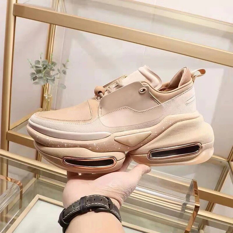 2024 High Quality Casual Sneakers Women Lace-up Round Toe Running Shoes Genuine Leather Leisure Shoes Unisex Comfy Sneakers Men