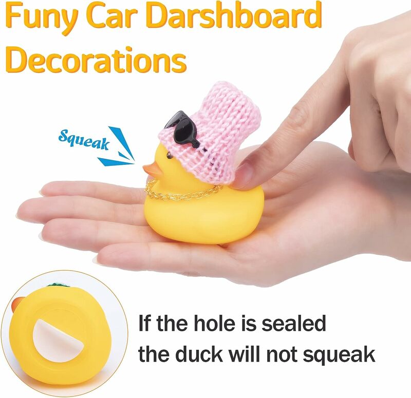 Car Dashboard Rubber Duck Decoração, Ornamento do carro, Car Dashboard Decoração Acessórios, Mini Bachelor Cap, Pescoço