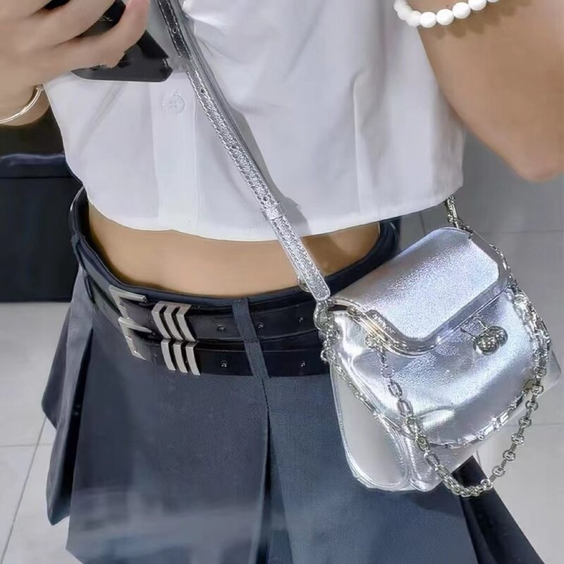 Tas kurir hitam antik wanita rantai baru Chic Pu tas tangan kulit purser wanita Harajuku Y2k tas selempang dompet