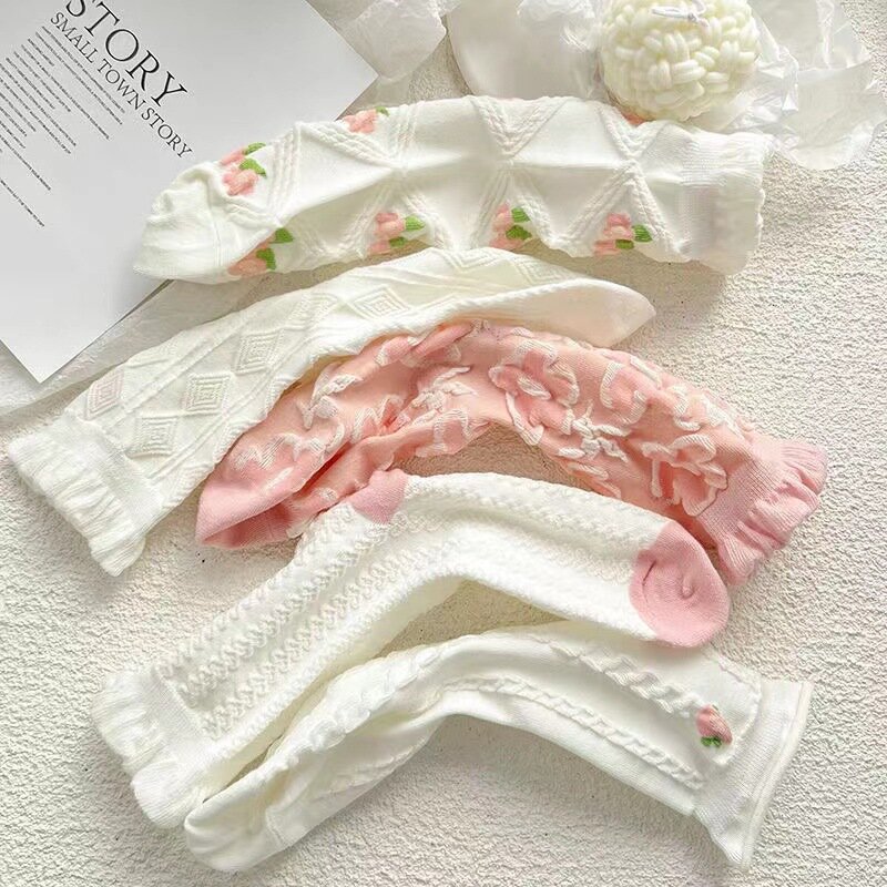 Kaus kaki wanita Harajuku Lolita, 5 pasang kaus kaki katun renda putih putih, kaus kaki gaya merah muda dengan kerutan