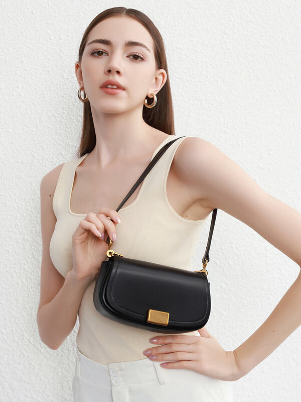 Leather niche design texture one shoulder armpit bag women's 2024 new versatile crossbody bag fashion saddle bag