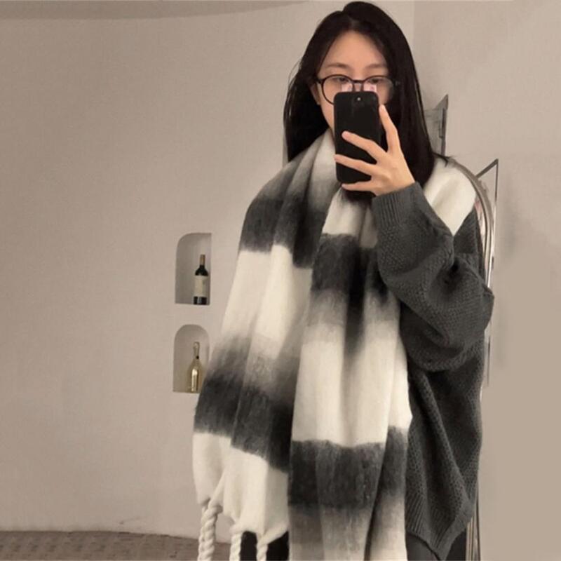Thick Shawl Soft Shawl Plush Twisted Tassel Winter Scarf for Women Men Soft Warm Washable Cold-resistant Unisex Couple Scarf