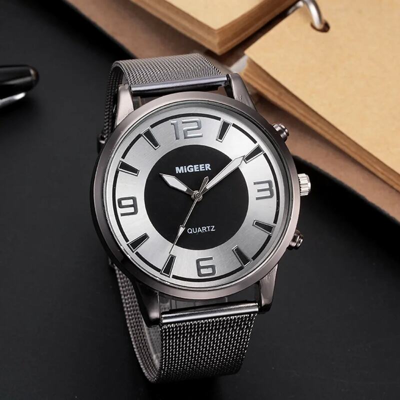 Jam tangan kuarsa paduan Analog sabuk jala baja tahan karat desain pria Fashion jam tangan mekanis Diminutive istimewa pengiriman gratis