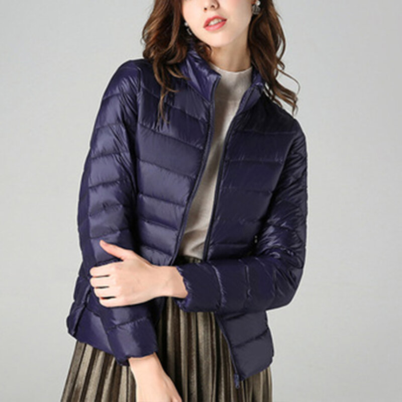 ポケット付きの女性用ジップアップフグダウンコート、薄いショートジャケット、快適な冬服、アウトドア