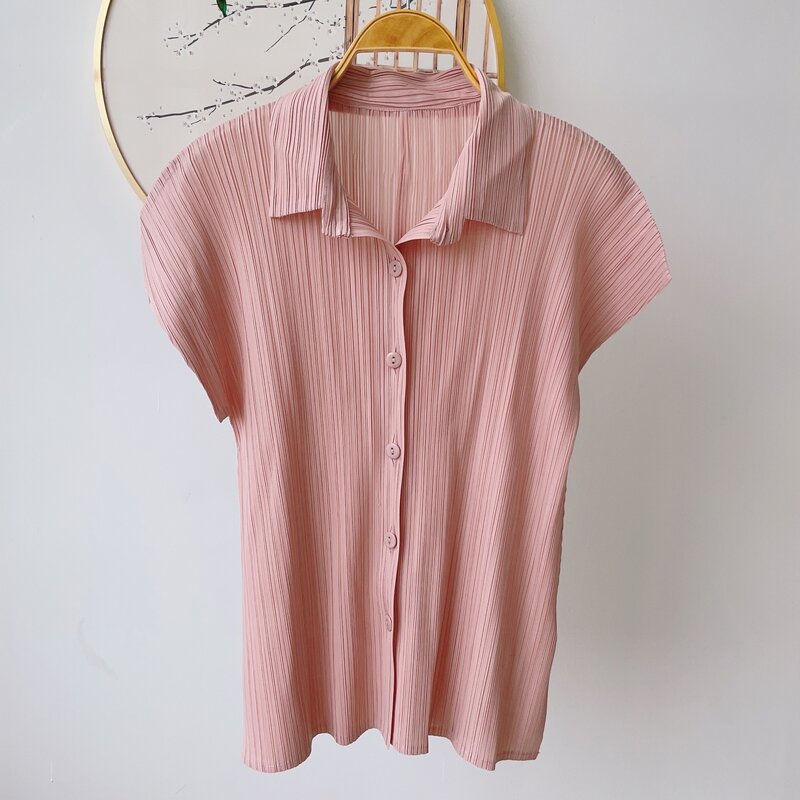Miyake camisa plissada para mulheres, camisa pequena high-end, músculo magro, roupa de mulher de manga curta, original, verão, 2022