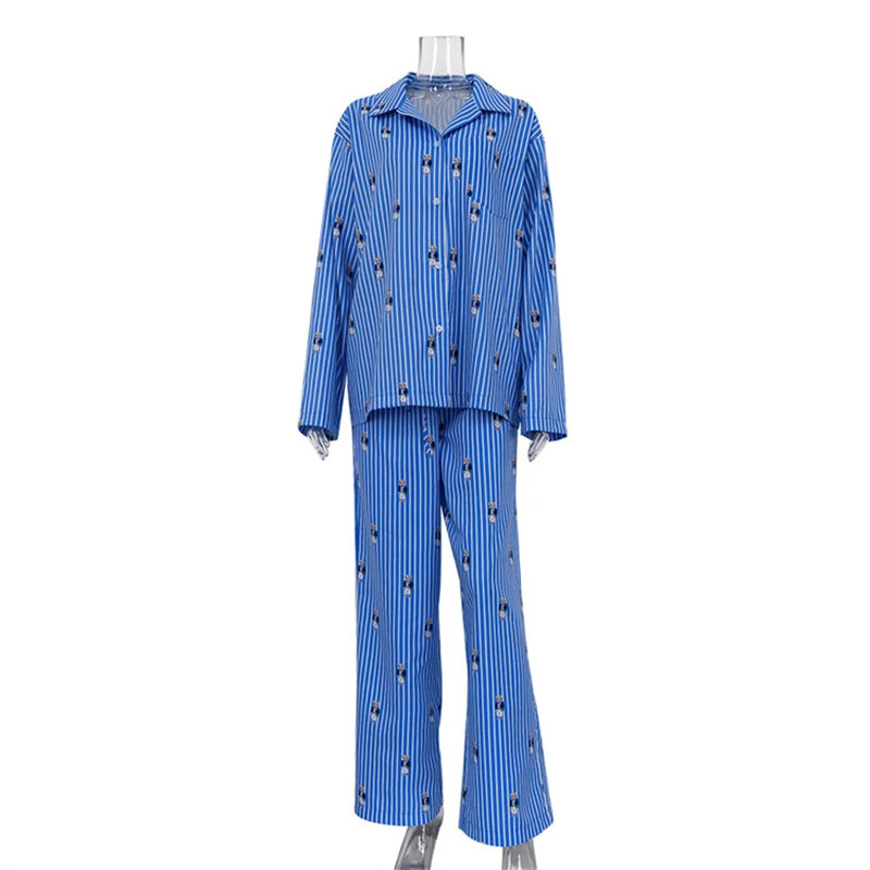 Женский пижамный комплект из 2 предметов, элегантная рубашка с длинным рукавом и пуговицами, прямые брюки с высокой талией, костюм для отдыха в полоску с принтом медведя