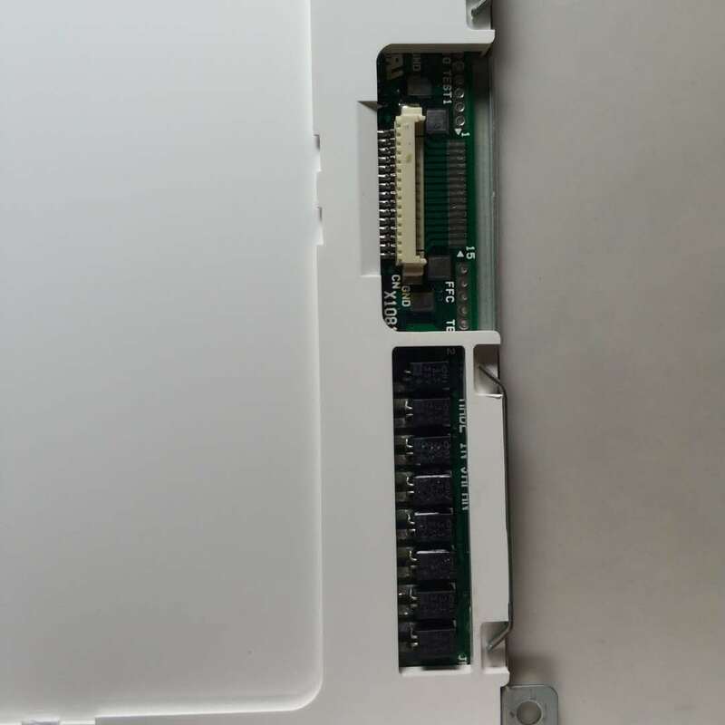 9.4 "LCD PANEL LM64P83L