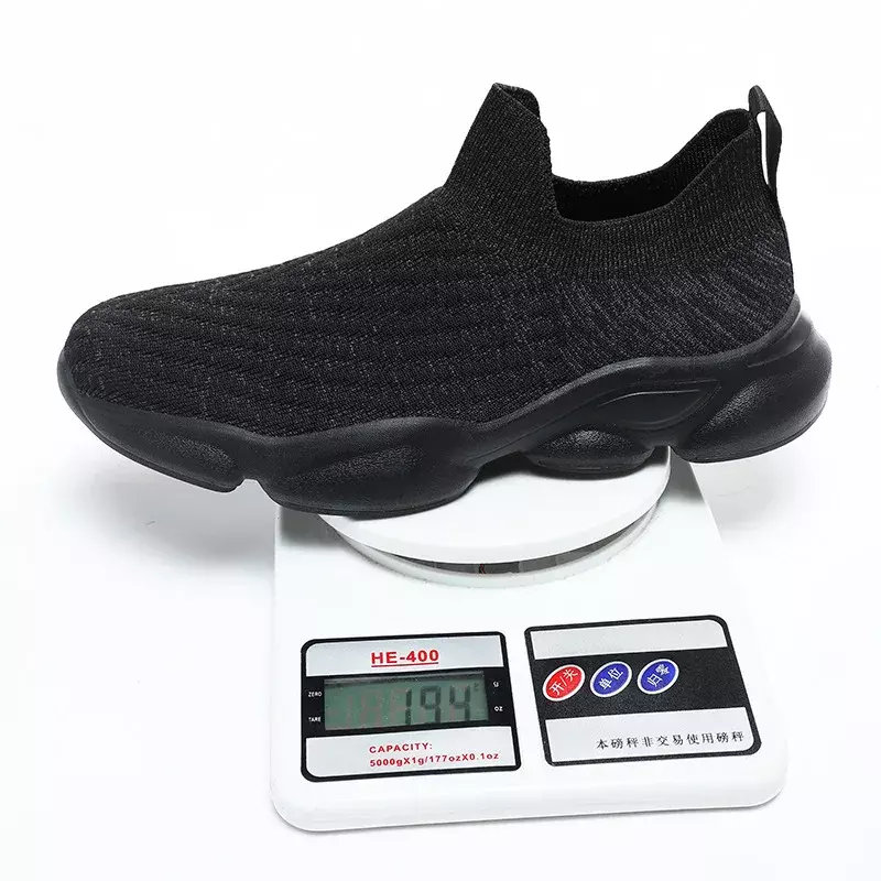 รองเท้าใส่เดินขายดีที่สุดใน Douyin รองเท้ากีฬาแบบสบายๆระบายอากาศได้ดีมีลักษณะคล้ายถุงเท้าไซส์ใหญ่รองเท้าผ้าใบเทนนิส