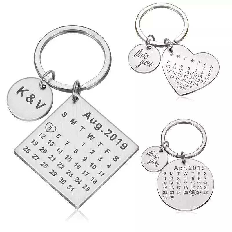 Cincin rantai kunci kustom kustom ukiran, kalender tanggal baja nirkarat gantungan kunci hadiah ulang tahun pernikahan untuk pacar laki-laki suami