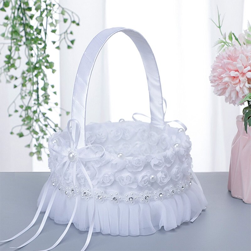 Wedding Flower Girl Baskets Elegant White Small Piece Round or Heart Shaped Flower Basket Satin Lace Faux Flowers Decor