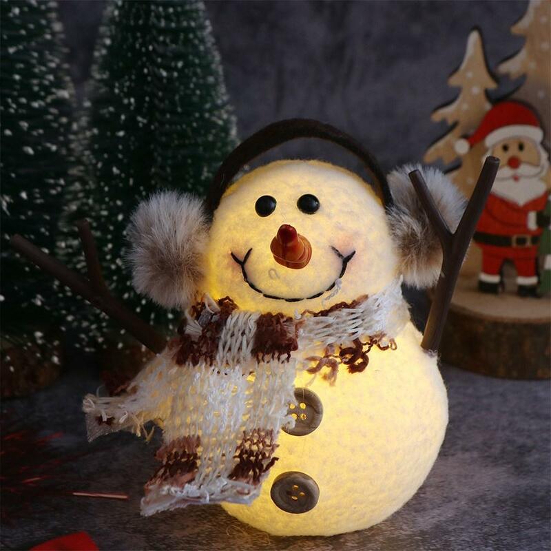 Syal kotak-kotak bergaris boneka salju Elk mainan bercahaya bercahaya boneka manusia salju Natal bersinar dengan lampu Santa Claus