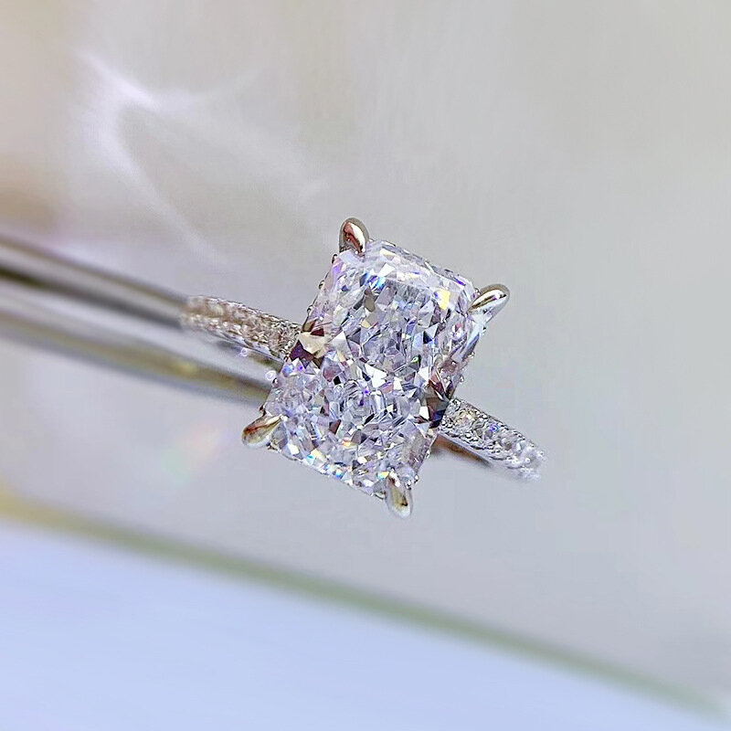2023 New Fashion S925 argento 3 clairedon Cut Small Rock Sugar Diamond Ring