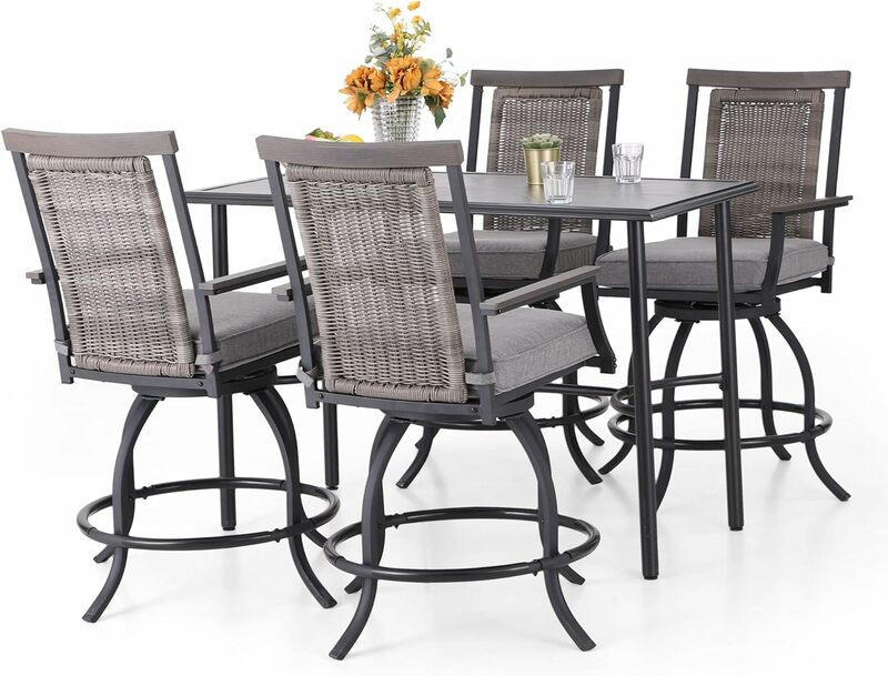 Außen tisch und Stühle, drehbare Bar stühle mit Kissen und Sitzen, rechteckiger Metall-Steht isch, Terrassen-Ess-Set
