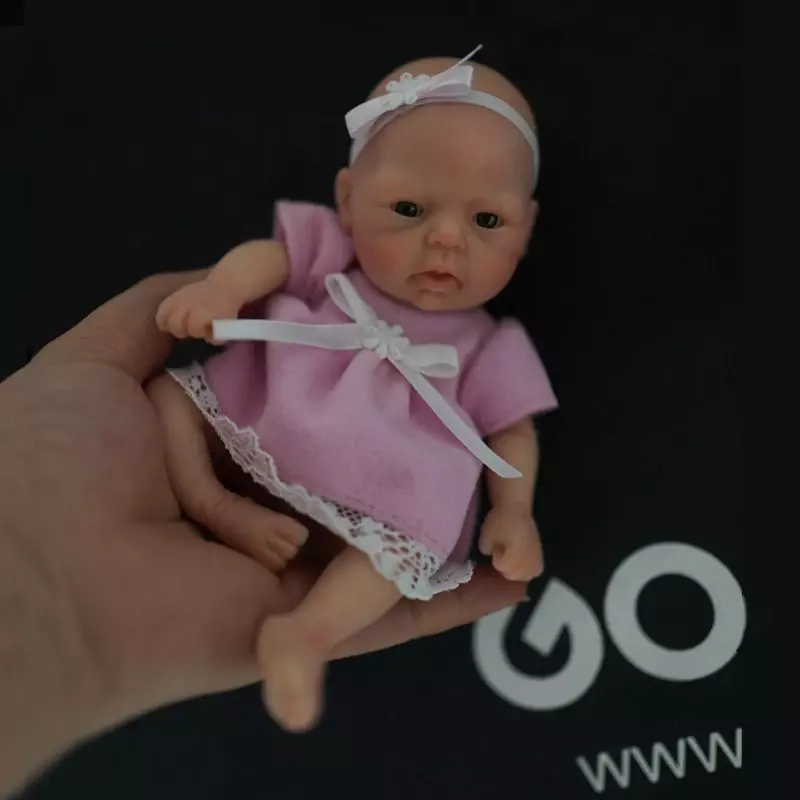 Muñeca de bebé de silicona de cuerpo completo para niños, Mini muñeca Reborn realista de 7 ", superprecio, antiestrés