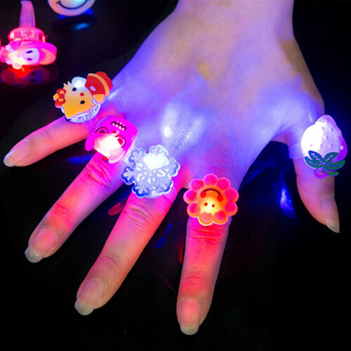 Vendita calda 10/5Pcs Cartoon LED anelli luminosi per le dita brillano al buio giocattoli leggeri per bambini ragazza festa di compleanno bomboniere regali